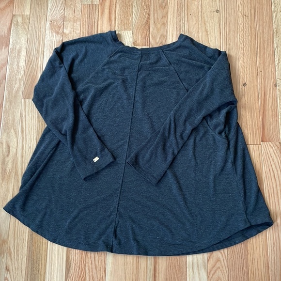 Tommy Hilfiger Sport Shirt Womens Large Gray Long Sleeve Casual Athletic Ladies - Picture 9 of 9